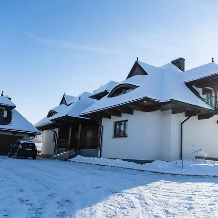 Maciejowy Dwor 公寓 *